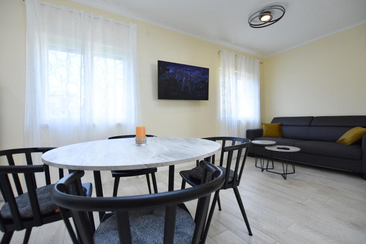 פרימוסטן Apartment Ruzica מראה חיצוני תמונה